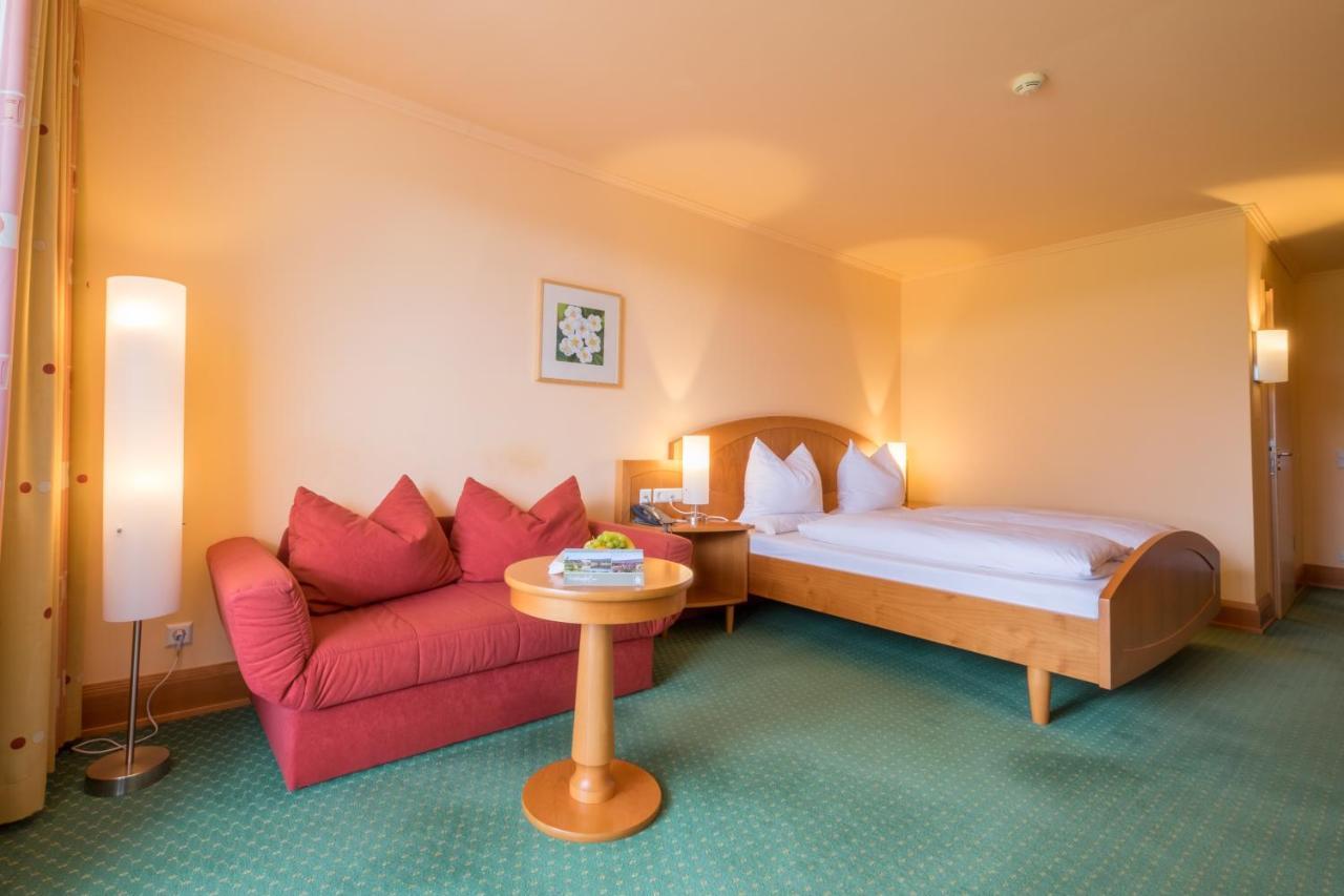 Gesundheitshotel Weissenstadt Am See Екстериор снимка